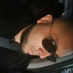 Meet your Posher, Larry