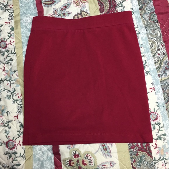 forever 21 red maroon burgundy pencil skirt - Picture 1 of 1