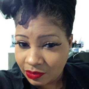 Meet your Posher, Sheena