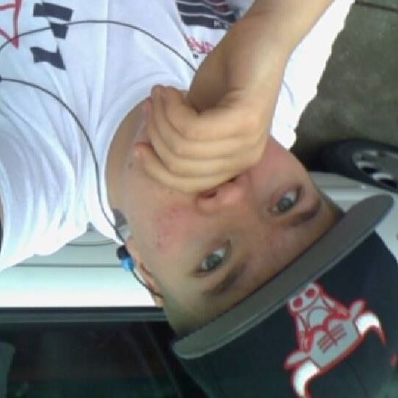 Meet your Posher, Thomas