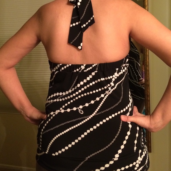 Stretchy halter top - Picture 3 of 4