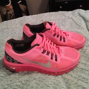Bright pink nike airmax