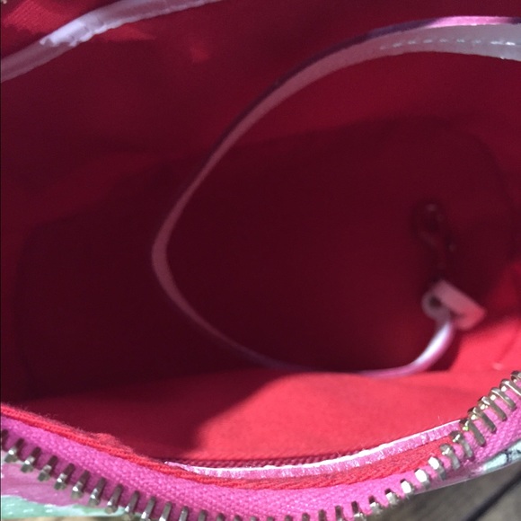 Floral 🌺 Dooney and Bourke satchel - Picture 3 of 3