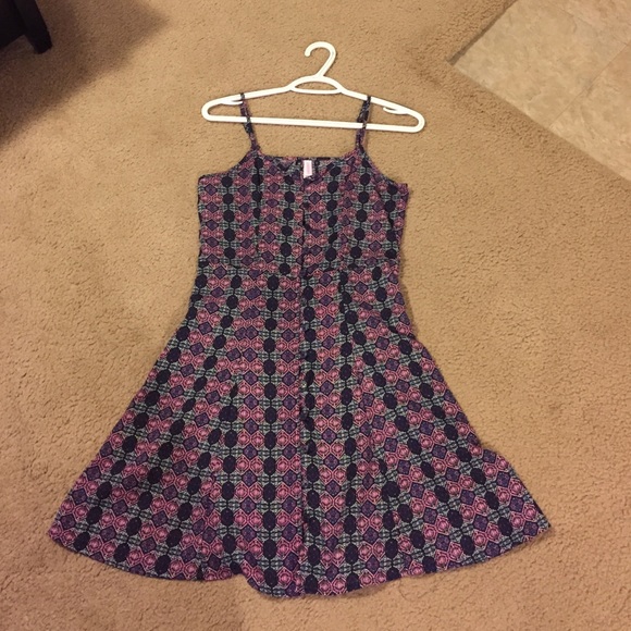 **MUST GO** Button down dress