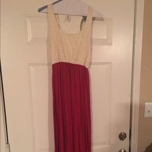 Maternity maxi dress