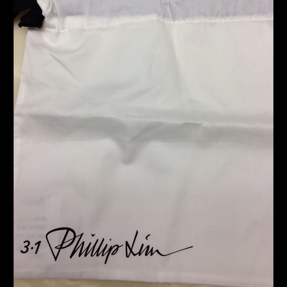Set of Three (3) 3.1 Phillips Jim shoe or dust bags - Picture 2 of 3