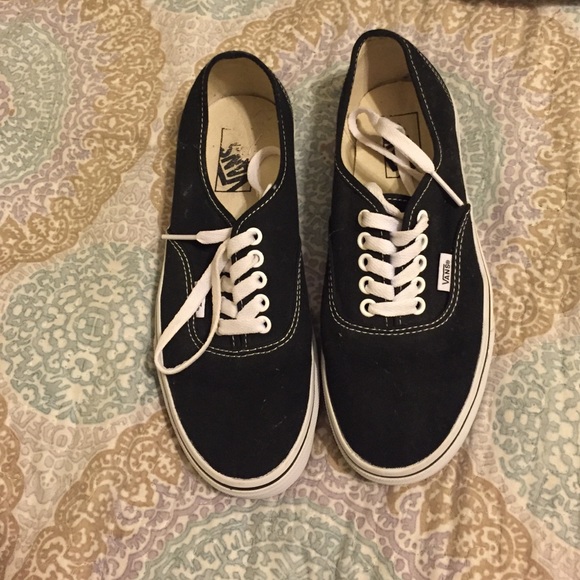 Black authentic vans size 8.5