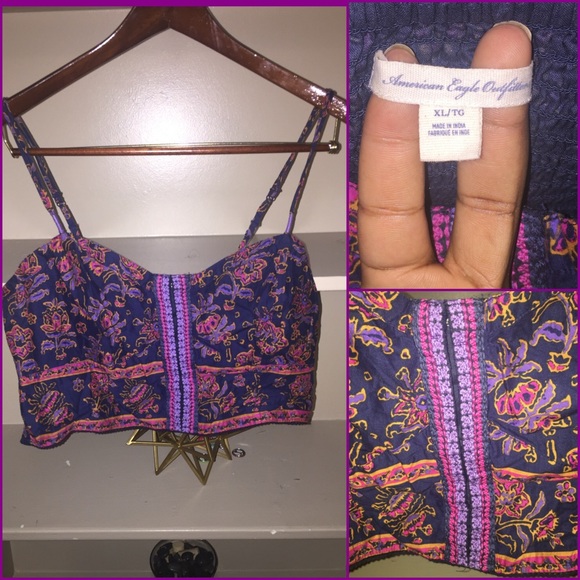 American Eagle Crop top