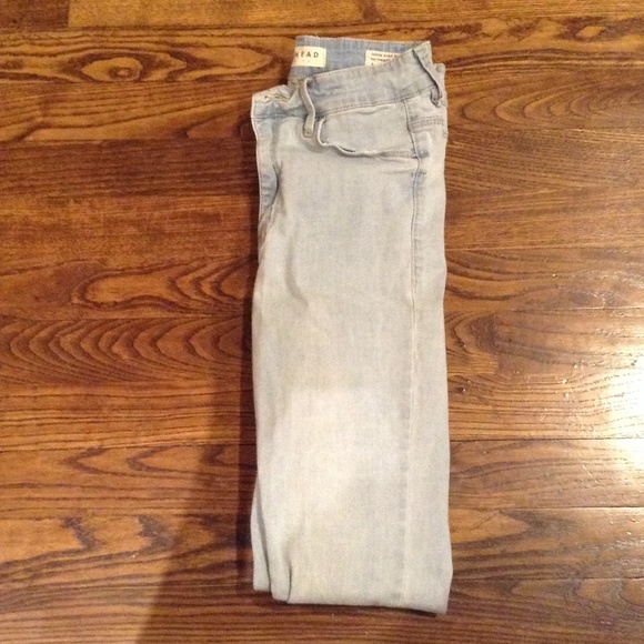 Bullhead skinny jeans