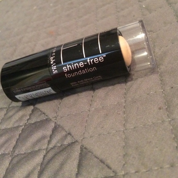Maybelline Fit Me shine-free foundation stick