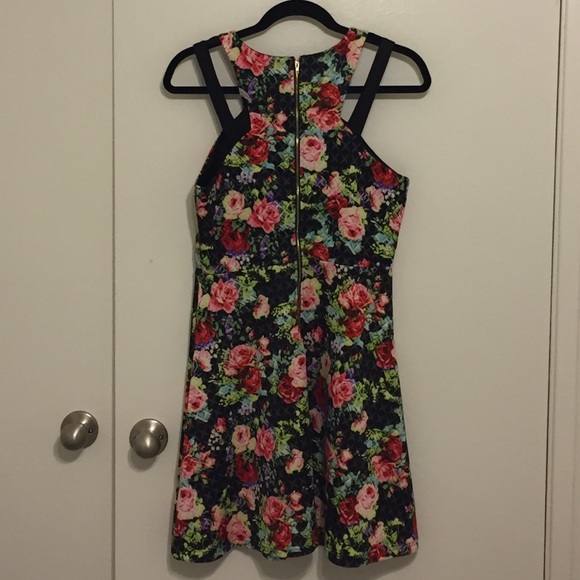 Donated - Picture 4 of 4