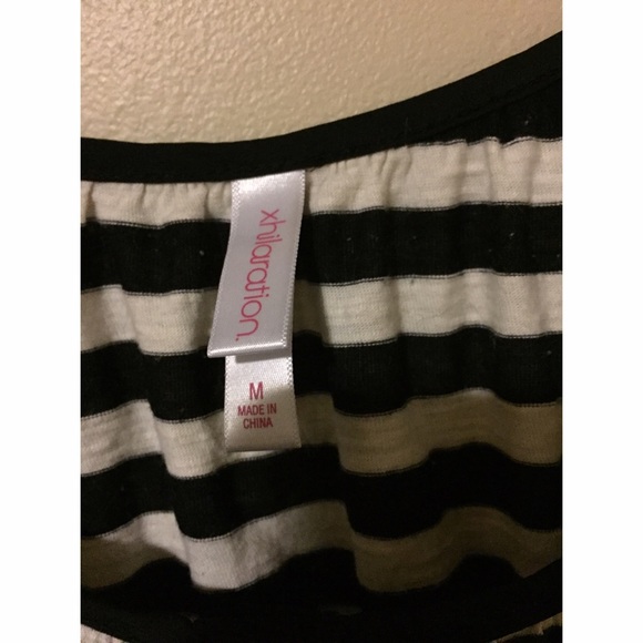🔲🔳black and white striped sundress - Picture 4 of 4