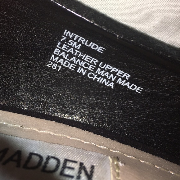 Steve Madden black suede pointed toe pumps - Picture 3 of 3