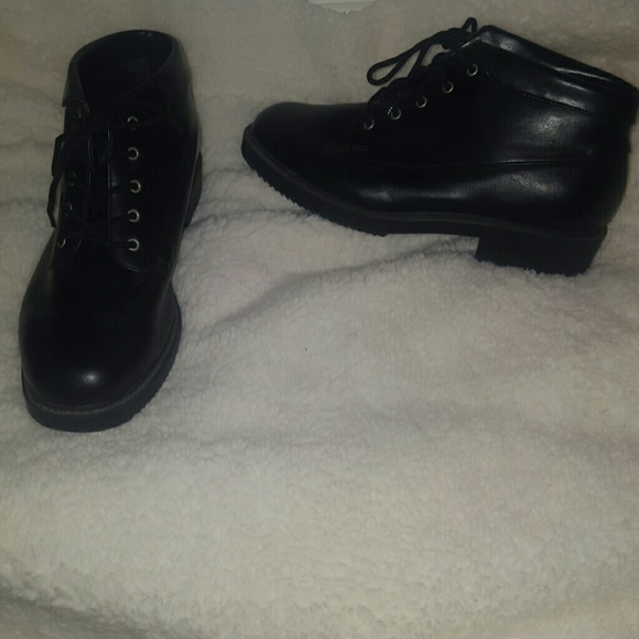 Black boots