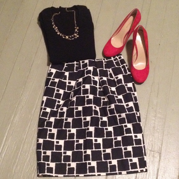 BR silk/cotton geometric print skirt-size 0-NWOT