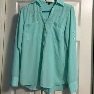 Express v neck button up