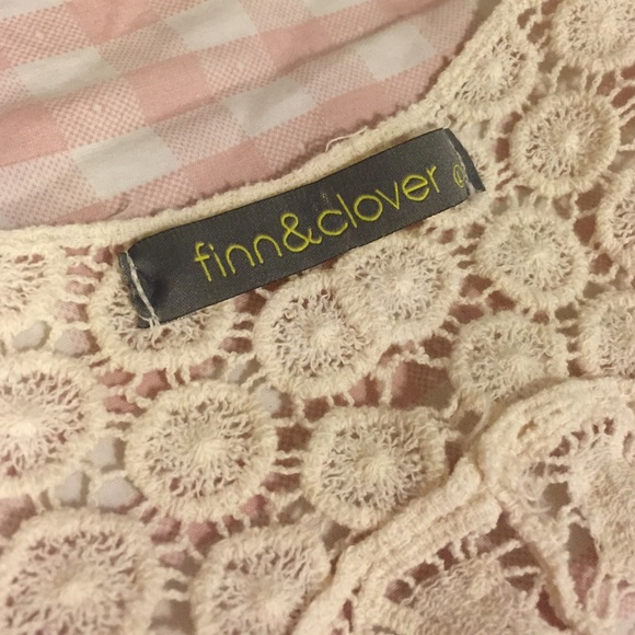 Lace top - Picture 3 of 4