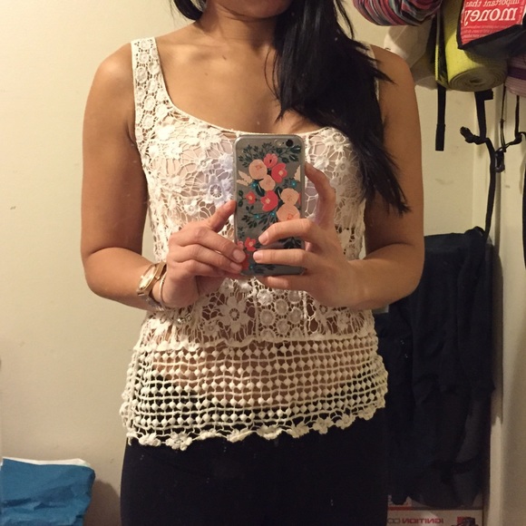 Lace top - Picture 4 of 4