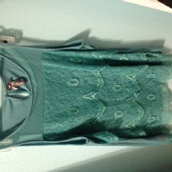 Greenish Blue Cute Tank