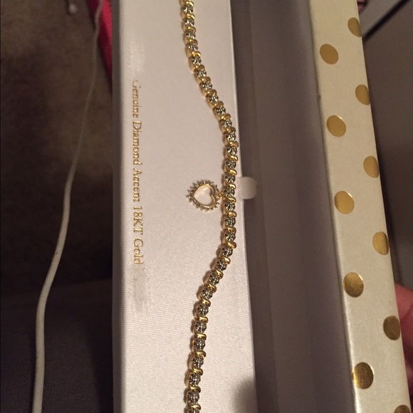 Gold bracelet