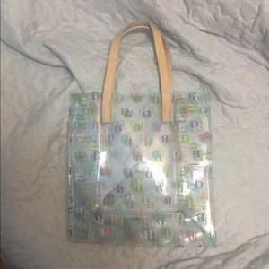 Dooney & Bourke lunch tote!