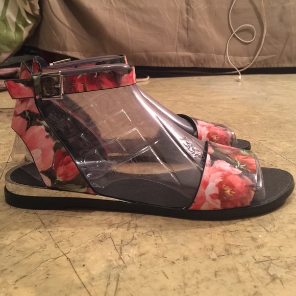 Nine West floral sandals