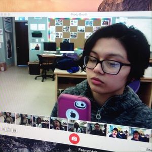 Meet your Posher, Daniela