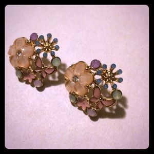 J Crew Gold Floral Flower Dome Post Earrings NWOT