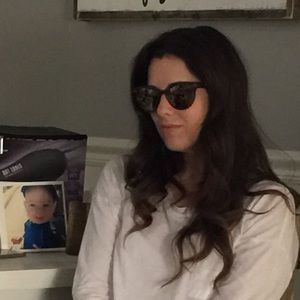 Meet your Posher, Cara