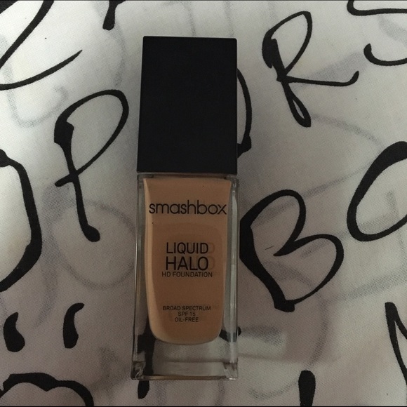 Smashbox Liquid Halo HD Foundation - Picture 1 of 3