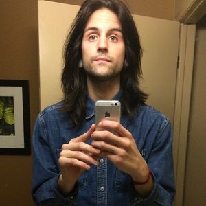 Meet your Posher, James