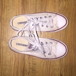 White All Star Converse