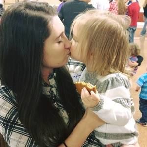 Meet your Posher, Stephanie