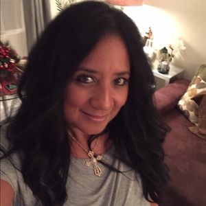 Meet your Posher, Elda