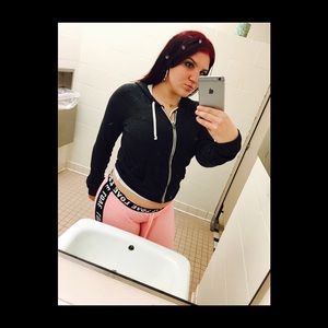 Meet your Posher, Teyana