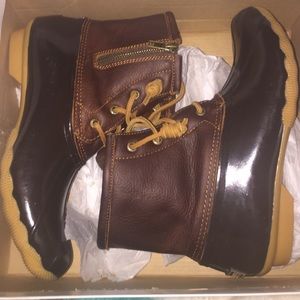 Sperry Duck boots ! Brand new, comes with box