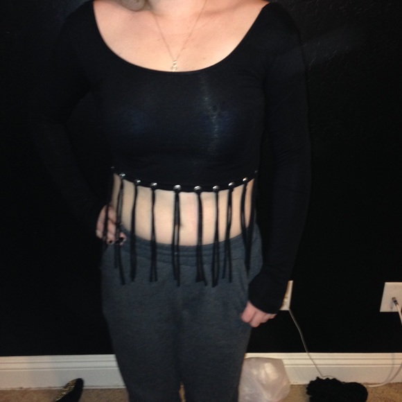 FOREVER 21. Long sleeve. Crop top