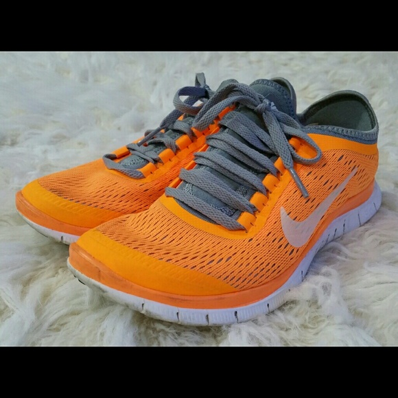 nike free 3.0 v5 Zilver
