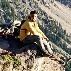 Meet your Posher, Daniel