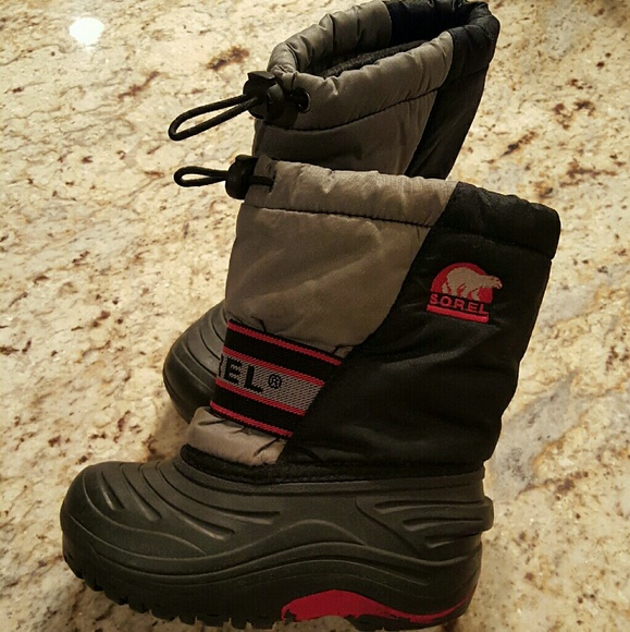 Boys Sorel snow boots