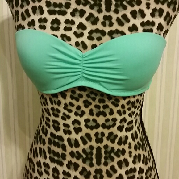 NWT BATHING SUIT TOP