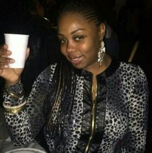 Meet your Posher, Haneefah