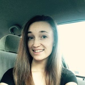 Meet your Posher, Casey