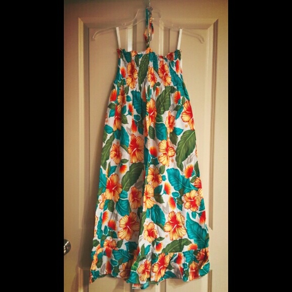 Hawaiian Print Maxi Dress