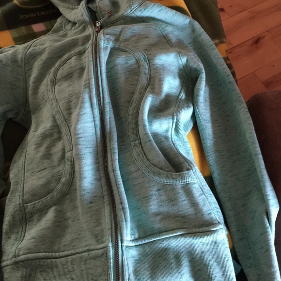 Lululeamon scuba hoodie - Picture 1 of 3
