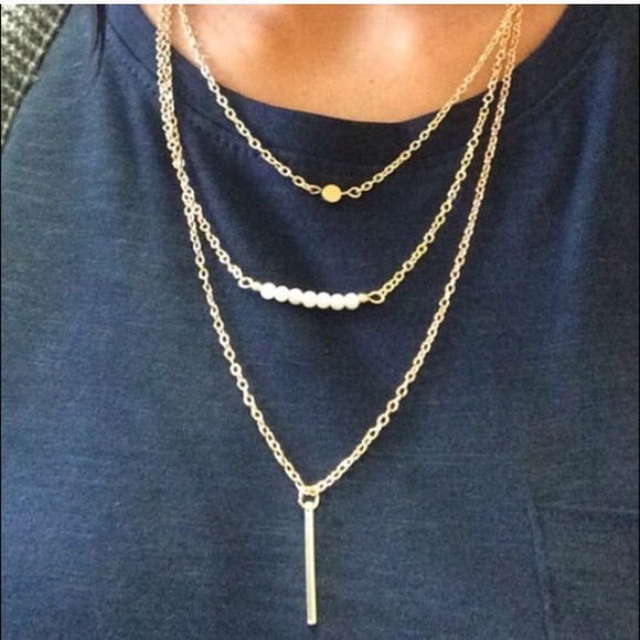 ✨FLASH SALE✨Layered Gold Chain Pearl Bar Necklace - Picture 2 of 3