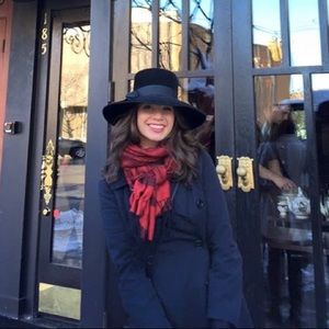 Meet your Posher, Marissa