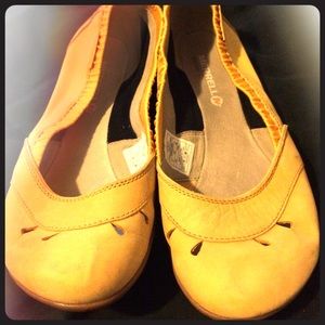 Merrell Yellow Flats