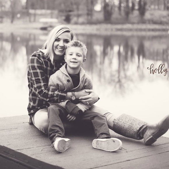 ⚓️Meet Your Posher⚓️ - Picture 4 of 4