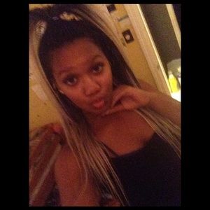 Meet your Posher, Cutey